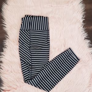 Athleta Stripe 7/8 Tight